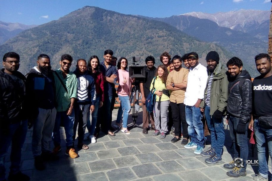 Mehbooba-Movie-Shoot-Started-Today-in-Himachal-Pradesh